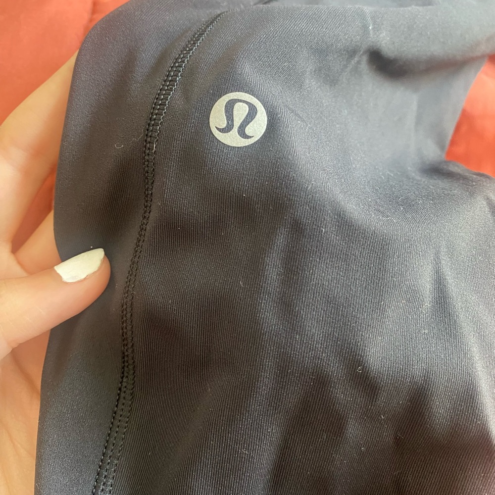 LULULEMON LEGGINGS W/ POCKETS